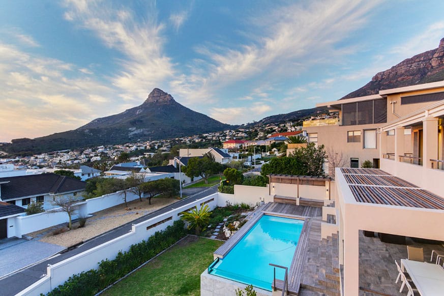 Photo 2 of Villa Girasol accommodation in Camps Bay, Cape Town with 4 bedrooms and 3.5 bathrooms