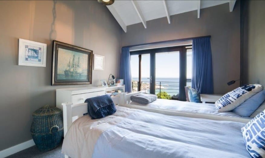 Photo 7 of Liermens Rd Llandadno accommodation in Llandudno, Cape Town with 4 bedrooms and 3.5 bathrooms