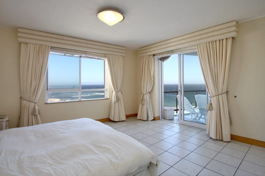 Photo 12 of Apartment President accommodation in Bantry Bay, Cape Town with 3 bedrooms and  bathrooms