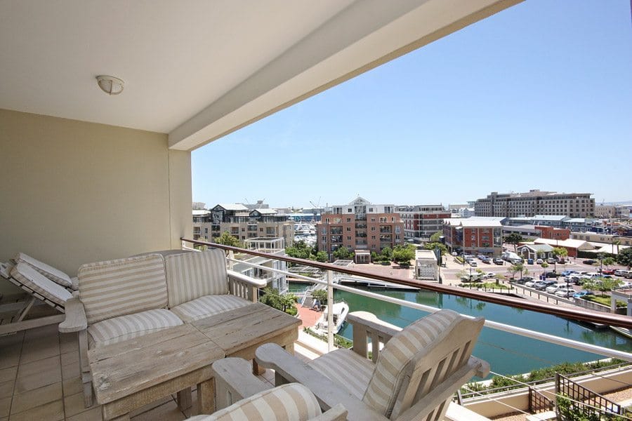 Photo 3 of Bannockburn 503 accommodation in V&A Waterfront, Cape Town with 3 bedrooms and 2 bathrooms