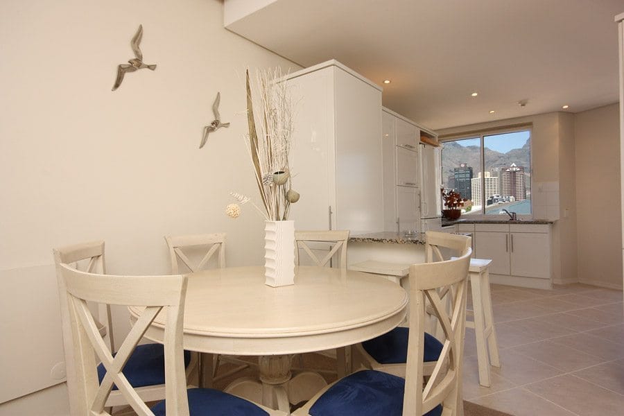 Photo 4 of Bannockburn 503 accommodation in V&A Waterfront, Cape Town with 3 bedrooms and 2 bathrooms