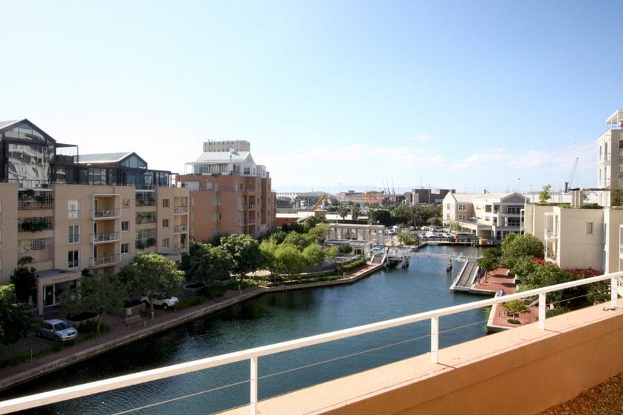 Photo 3 of Ellesmere 302 accommodation in V&A Waterfront, Cape Town with 2 bedrooms and 2 bathrooms