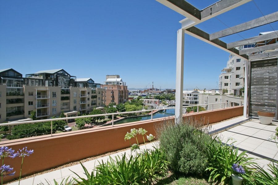 Photo 22 of Ellesmere 302 accommodation in V&A Waterfront, Cape Town with 2 bedrooms and 2 bathrooms