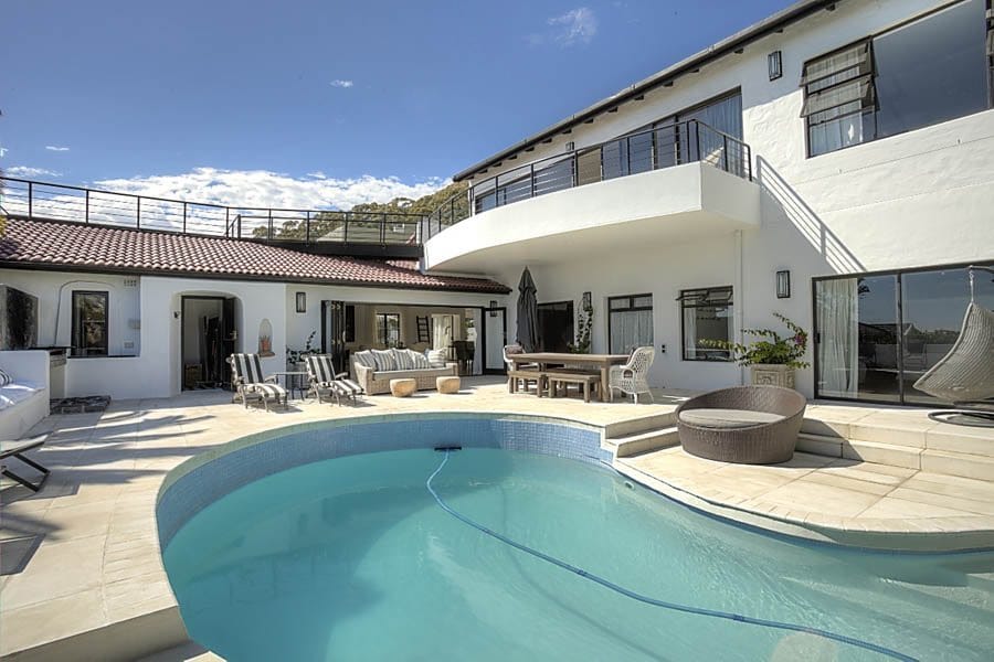 Photo 32 of Fresnaye Bordeaux accommodation in Fresnaye, Cape Town with 4 bedrooms and 4 bathrooms