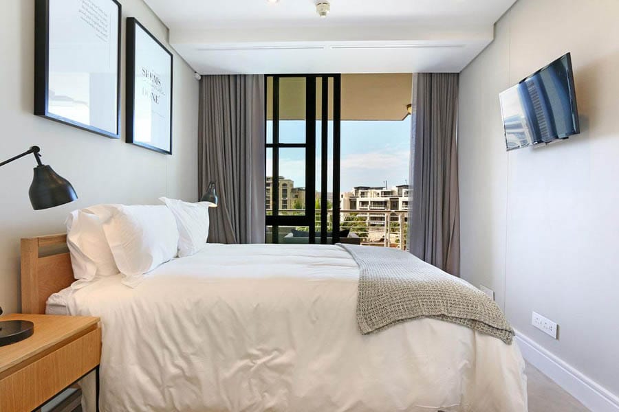 Photo 15 of Juliette B 407 accommodation in V&A Waterfront, Cape Town with 1 bedrooms and 1 bathrooms