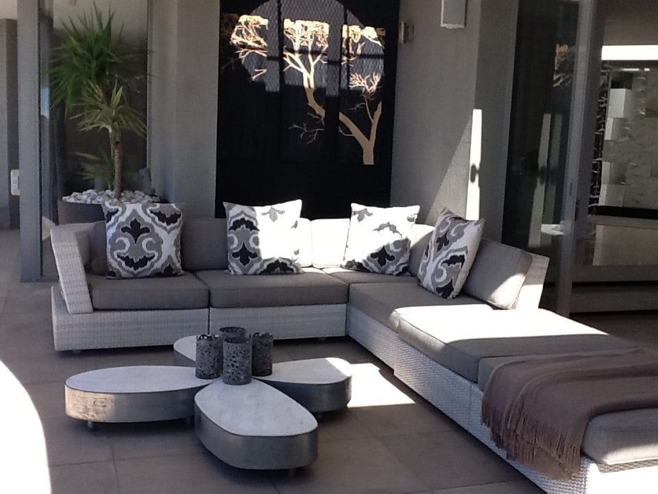 Photo 11 of La Grand Vue accommodation in Fresnaye, Cape Town with 3 bedrooms and 3 bathrooms