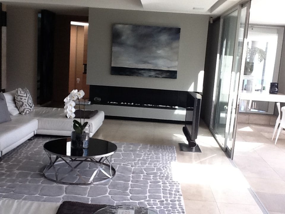 Photo 10 of La Grand Vue accommodation in Fresnaye, Cape Town with 3 bedrooms and 3 bathrooms
