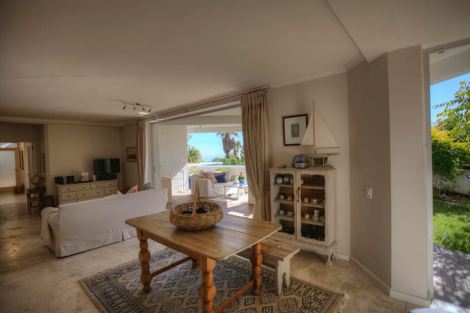 Photo 26 of Arcadia Close accommodation in Bantry Bay, Cape Town with 4 bedrooms and 4 bathrooms