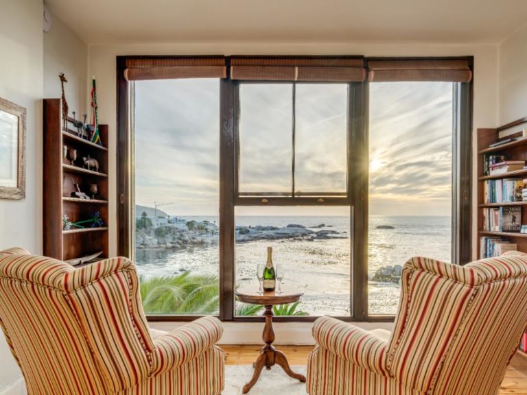Camps Bay Terrace Lodge Photo 14