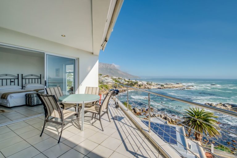 Camps Bay Terrace Penthouse Photo 4