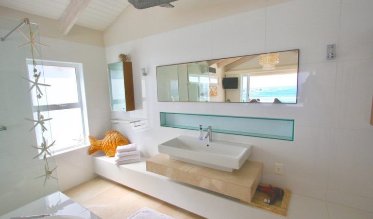Glen Beach Penthouse Bathroom