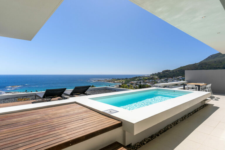 Penthouse Pool