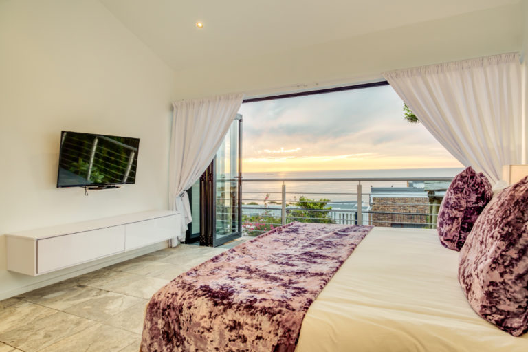 Sunset Views Villa Photo 19