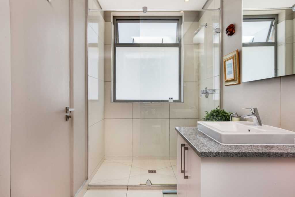 Photo 4 of 105 Odyssey accommodation in Green Point, Cape Town with 1 bedrooms and 1 bathrooms