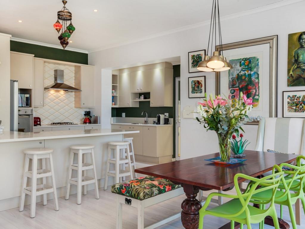 Photo 17 of 13 on Finchley accommodation in Camps Bay, Cape Town with 3 bedrooms and 2 bathrooms