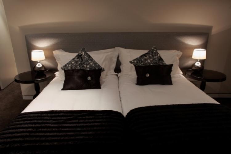 Photo 4 of 15 On Orange Penthouse accommodation in City Centre, Cape Town with 2 bedrooms and 2.5 bathrooms