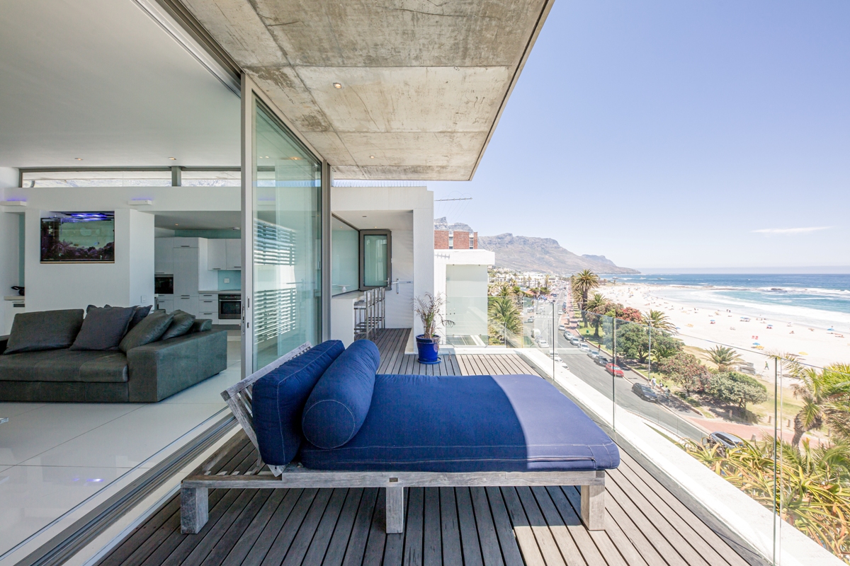 Photo 27 of 15 Views Penthouse accommodation in Camps Bay, Cape Town with 1 bedrooms and 1 bathrooms