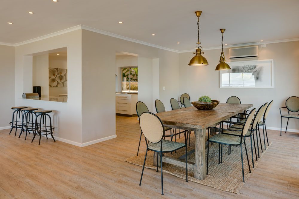 Photo 27 of 15 Woodford accommodation in Camps Bay, Cape Town with 6 bedrooms and 6 bathrooms