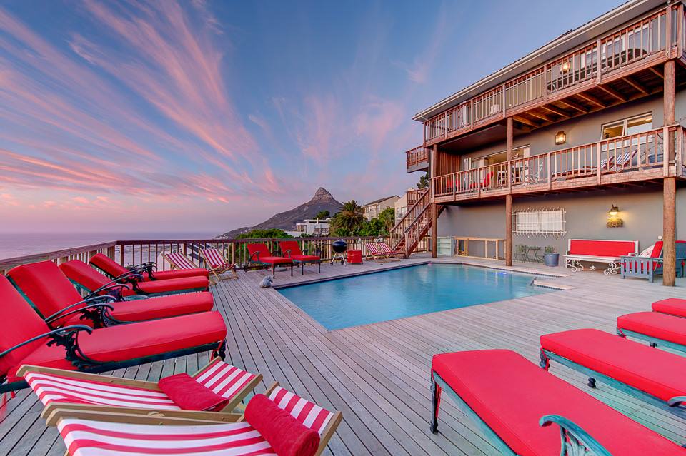 Photo 5 of 16 Barbara Road Villa accommodation in Camps Bay, Cape Town with 4 bedrooms and 4 bathrooms