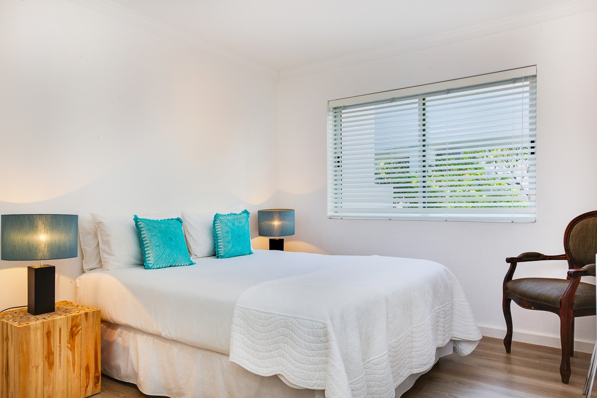 Photo 8 of 16 on Nautica accommodation in Clifton, Cape Town with 3 bedrooms and 2 bathrooms