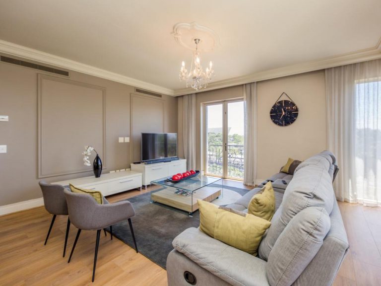 Photo 15 of 407 Royale accommodation in Green Point, Cape Town with 3 bedrooms and 3 bathrooms