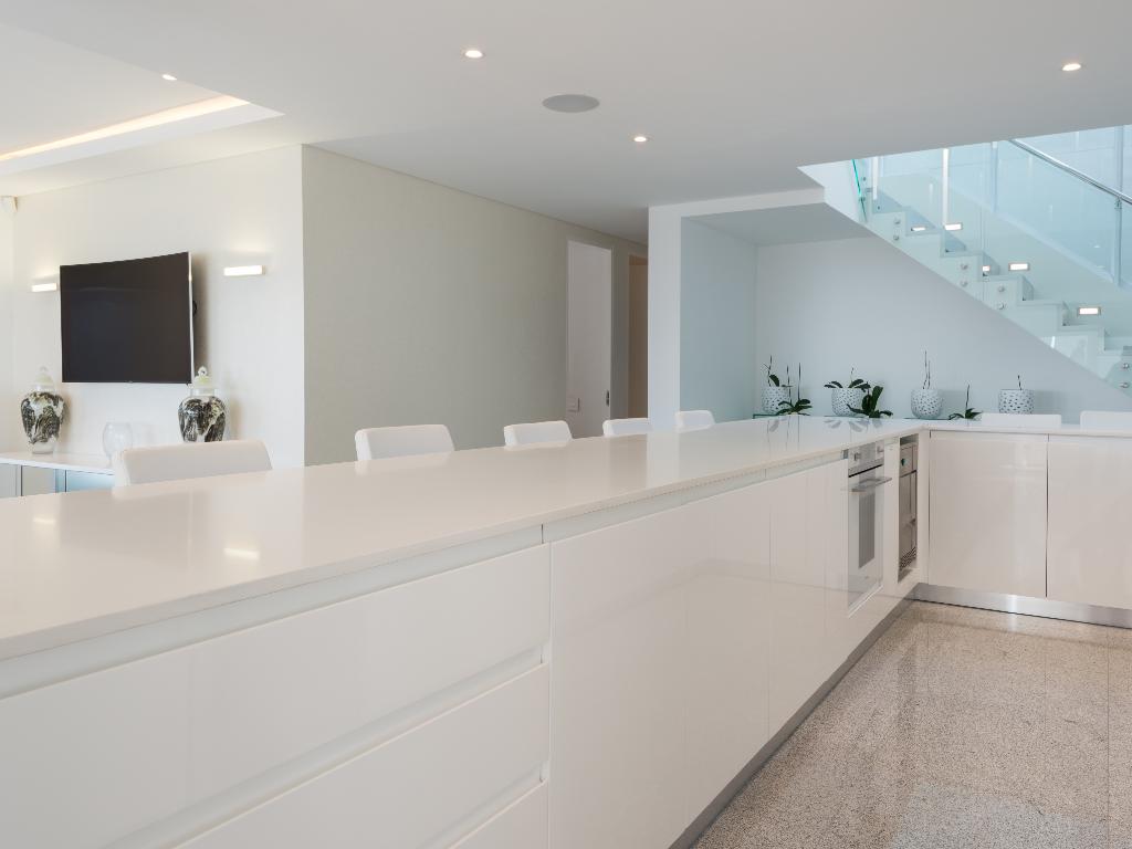 Photo 14 of Casa Camps Bay Drive accommodation in Camps Bay, Cape Town with 6 bedrooms and 6 bathrooms