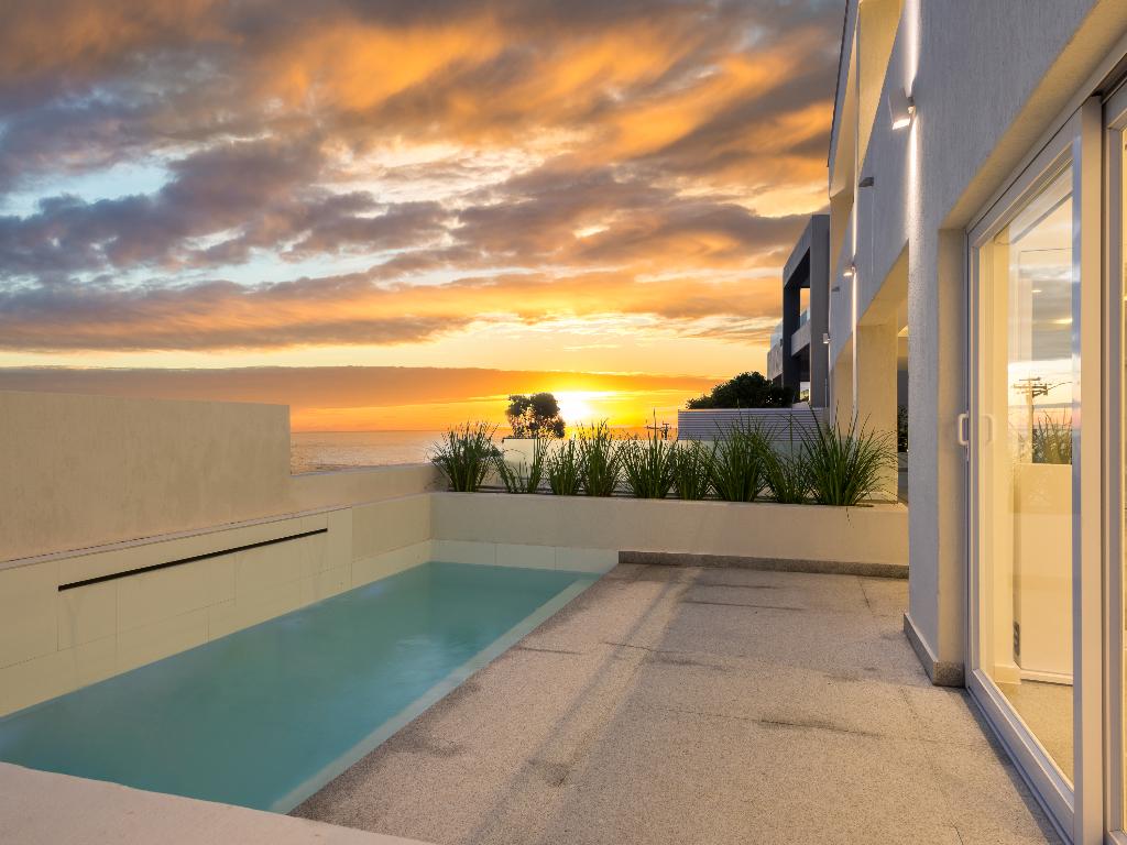 Photo 15 of Casa Camps Bay Drive accommodation in Camps Bay, Cape Town with 6 bedrooms and 6 bathrooms