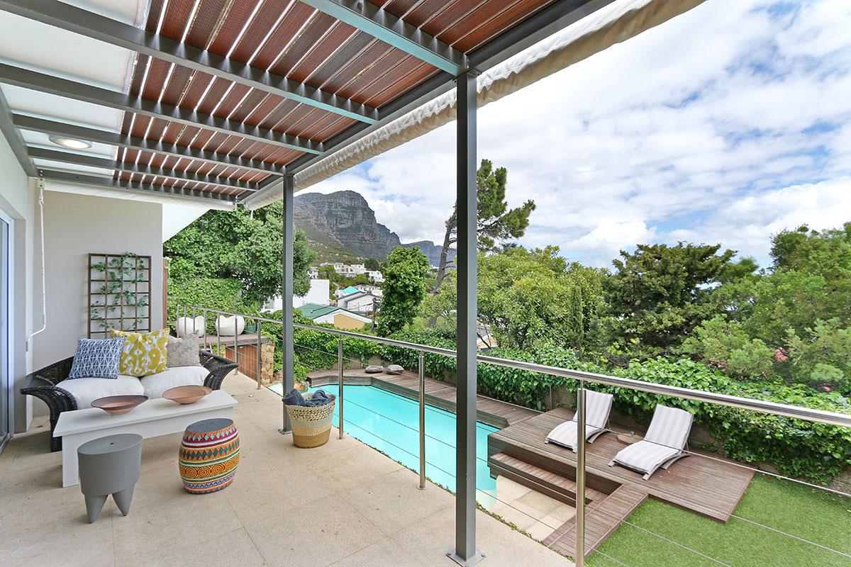 Photo 19 of 50 on Hely accommodation in Camps Bay, Cape Town with 6 bedrooms and 3 bathrooms