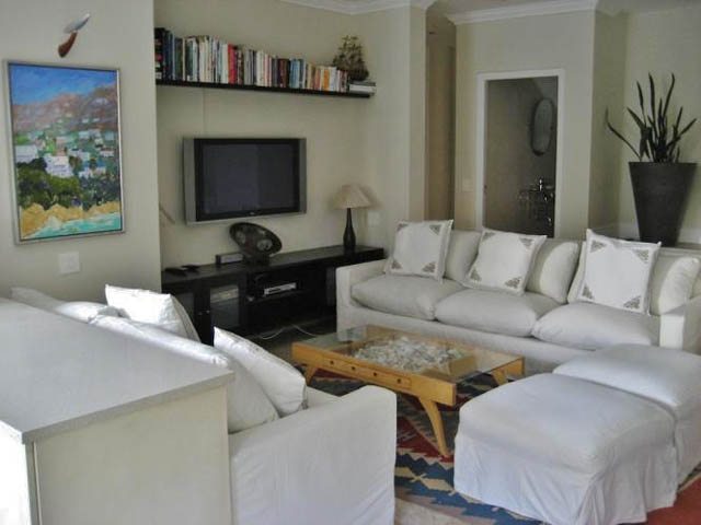 Photo 2 of 63 Llandudno Road accommodation in Llandudno, Cape Town with 2 bedrooms and 1.5 bathrooms