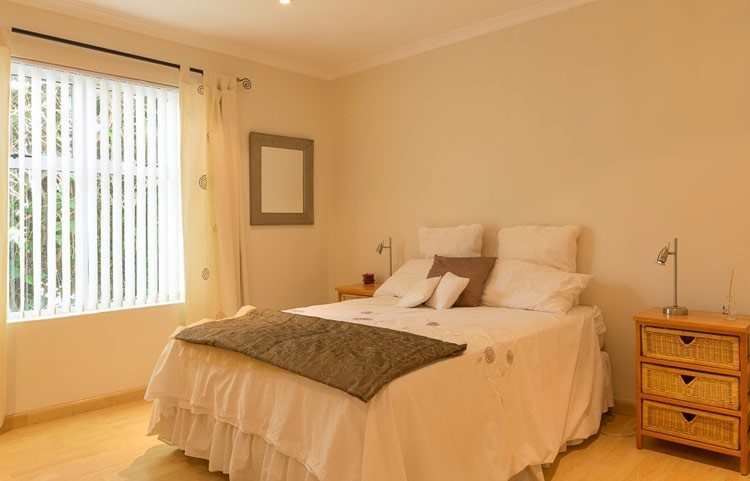 Photo 9 of 8 Apostle Road Villa accommodation in Llandudno, Cape Town with 4 bedrooms and 4.5 bathrooms