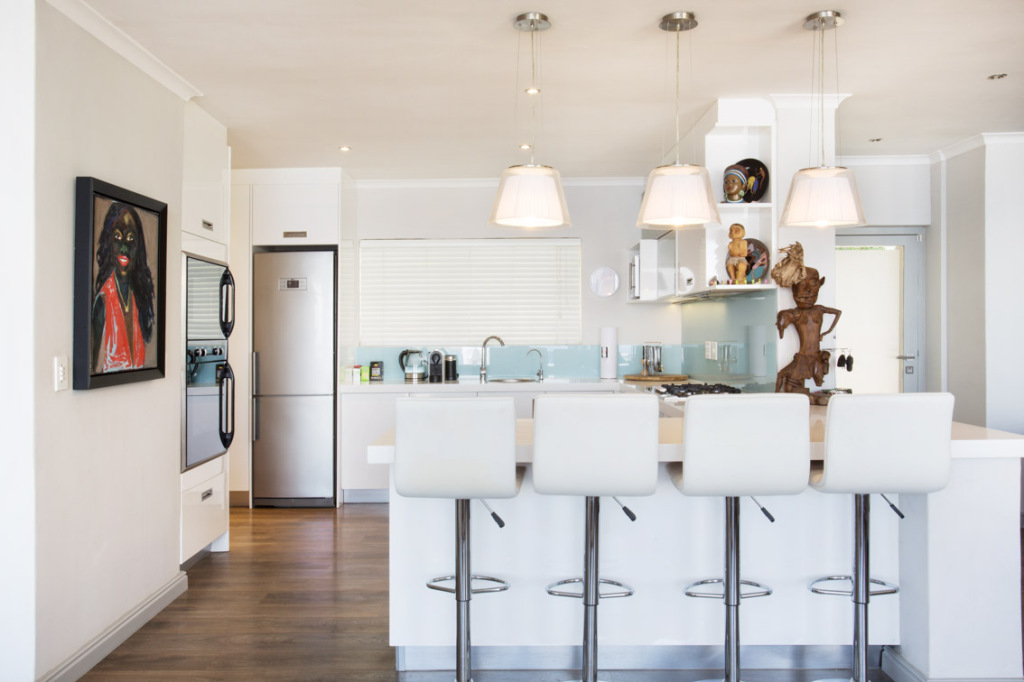 Photo 12 of Bantry Bay Atlantic accommodation in Bantry Bay, Cape Town with 3 bedrooms and 3 bathrooms