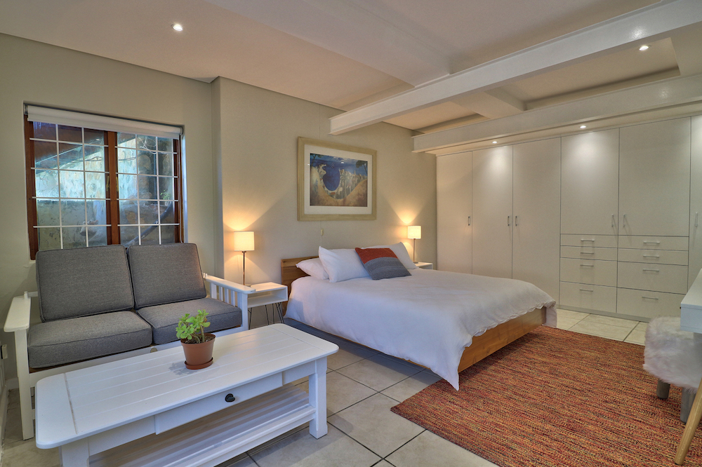 Photo 7 of Bungalow Clifton accommodation in Clifton, Cape Town with 4 bedrooms and 4 bathrooms