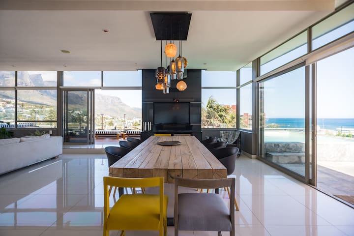 Photo 23 of Camps Bay Penthouse accommodation in Camps Bay, Cape Town with 2 bedrooms and 2 bathrooms
