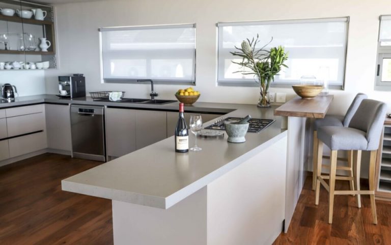 Photo 7 of Condo Carolina accommodation in Camps Bay, Cape Town with 3 bedrooms and 3 bathrooms