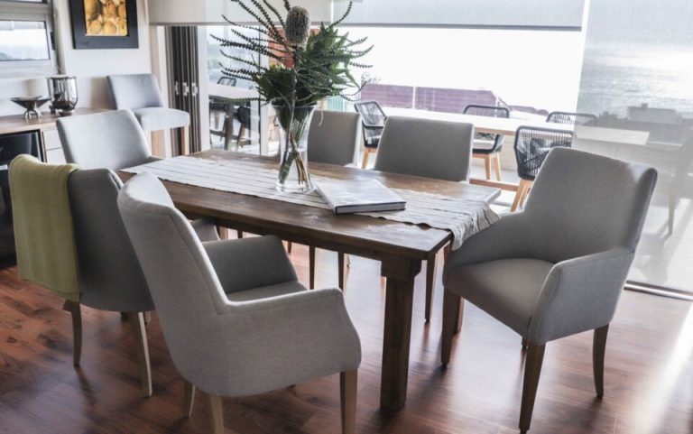 Photo 9 of Condo Carolina accommodation in Camps Bay, Cape Town with 3 bedrooms and 3 bathrooms