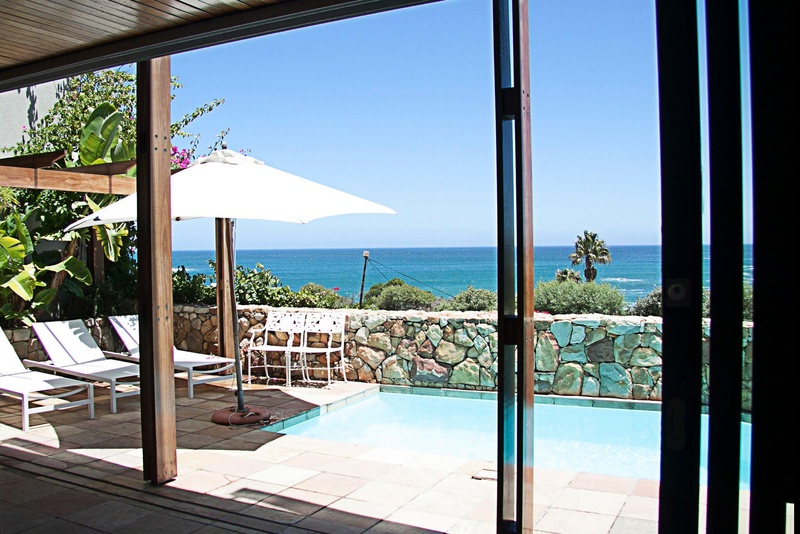 Photo 11 of Glen Beach Villas 1 accommodation in Camps Bay, Cape Town with 5 bedrooms and 4 bathrooms
