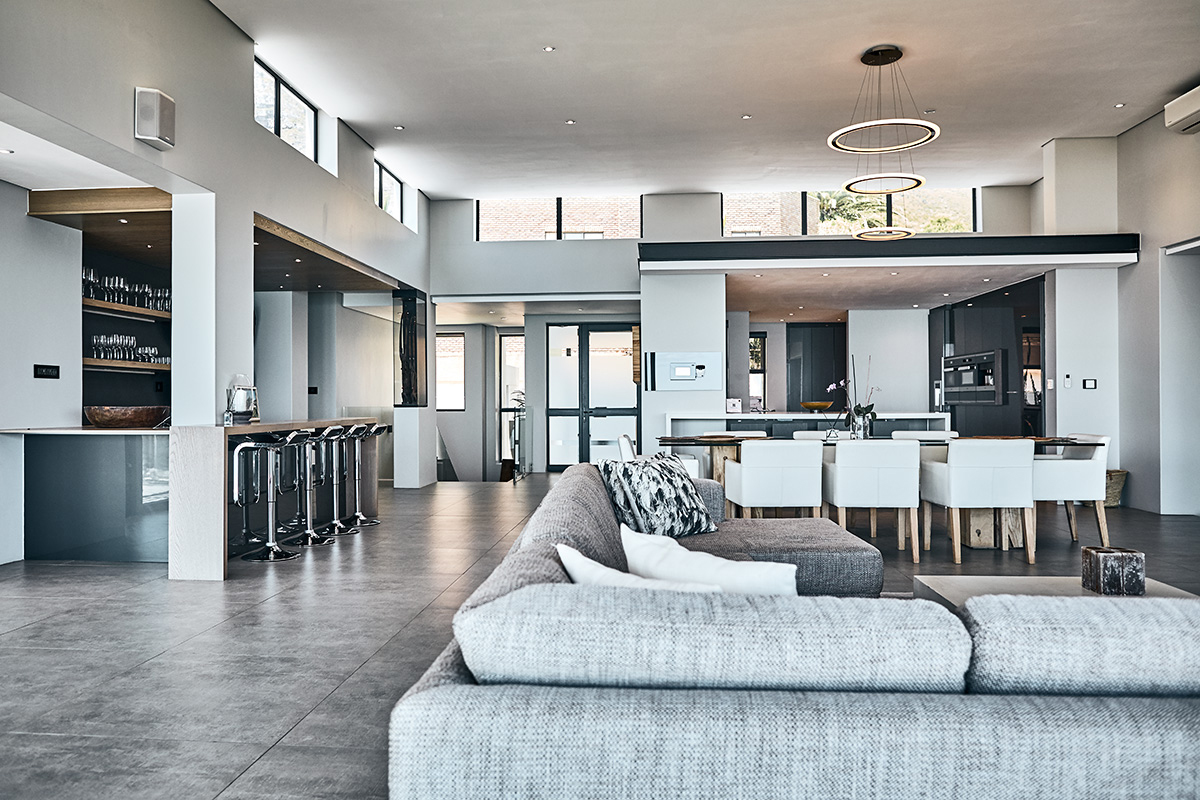 Photo 16 of Halo Villa accommodation in Camps Bay, Cape Town with 4 bedrooms and 4 bathrooms