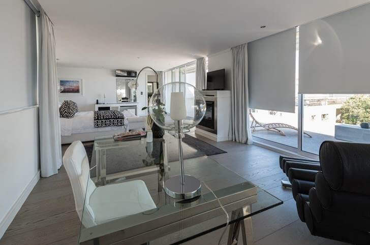 Photo 10 of Villa Crescent accommodation in Camps Bay, Cape Town with 6 bedrooms and 6 bathrooms