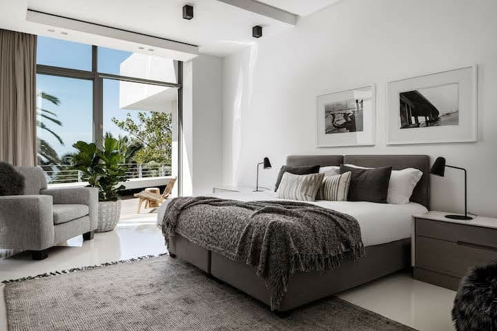 Photo 15 of Villa Mantra accommodation in Bantry Bay, Cape Town with 7 bedrooms and 7 bathrooms