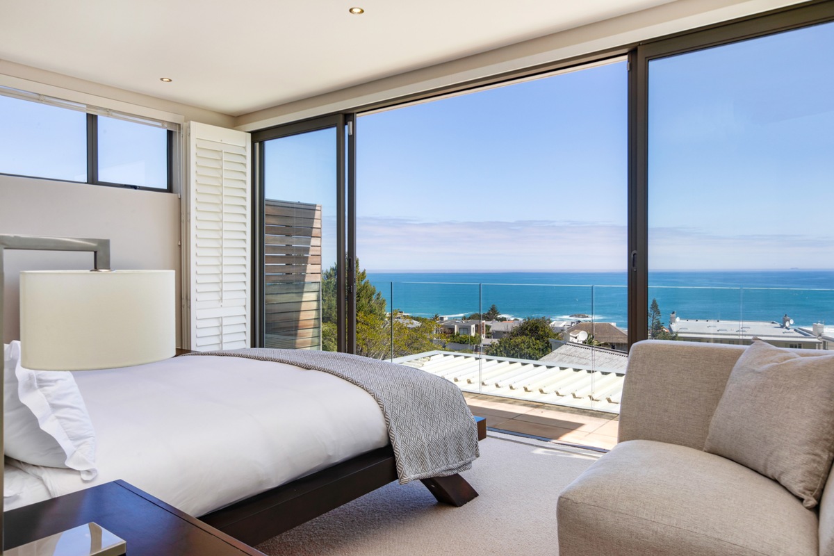 Photo 9 of Villa Sekoma accommodation in Camps Bay, Cape Town with 4 bedrooms and 4 bathrooms