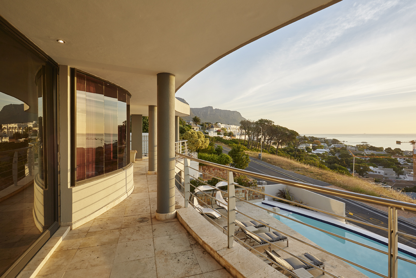 Photo 2 of Villa Waves accommodation in Camps Bay, Cape Town with 4 bedrooms and 4 bathrooms