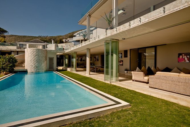 Photo 18 of Alexandra Grand accommodation in Fresnaye, Cape Town with 6 bedrooms and 6.5 bathrooms