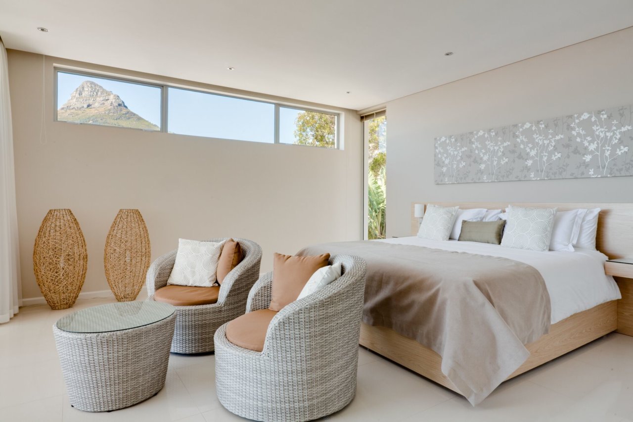 Photo 10 of Aqua House accommodation in Camps Bay, Cape Town with 3 bedrooms and 3 bathrooms