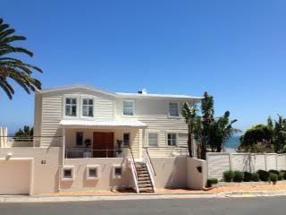 Photo 15 of Aqua Marine accommodation in Llandudno, Cape Town with 4 bedrooms and 3 bathrooms