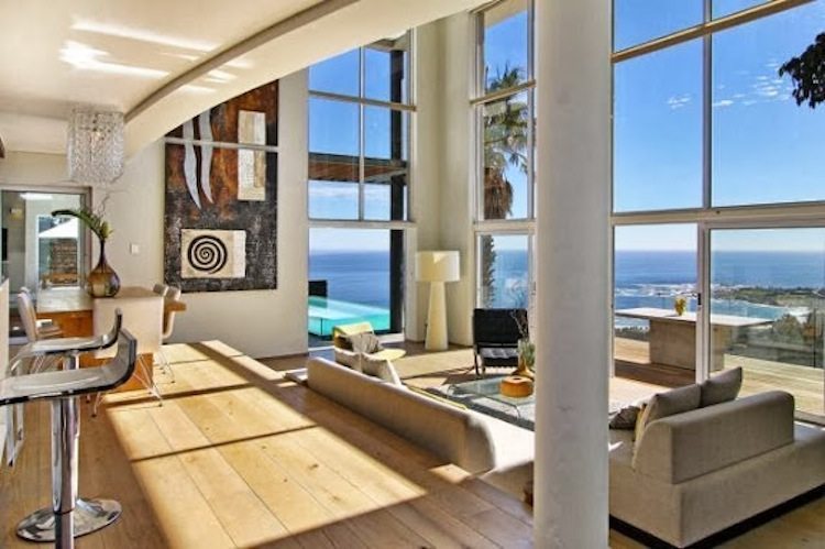 Photo 4 of Aqua Views accommodation in Camps Bay, Cape Town with 5 bedrooms and 4 bathrooms