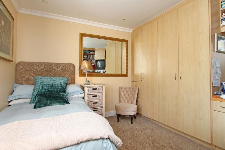 Photo 16 of Argyle Delight accommodation in Camps Bay, Cape Town with 4 bedrooms and 3 bathrooms