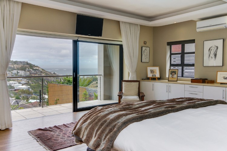 Photo 5 of Atlantis accommodation in Llandudno, Cape Town with 3 bedrooms and 3 bathrooms
