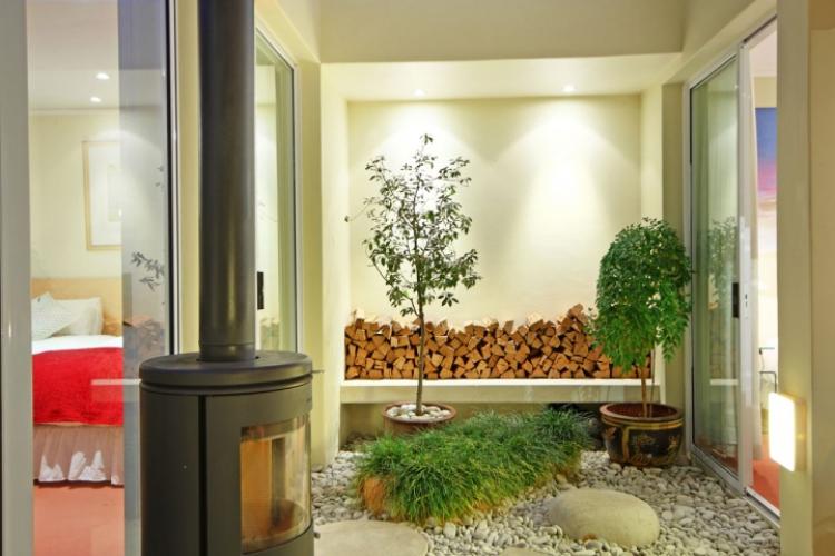 Photo 8 of Bali Bay Beach and Mountain Retreat accommodation in Camps Bay, Cape Town with 4 bedrooms and  bathrooms