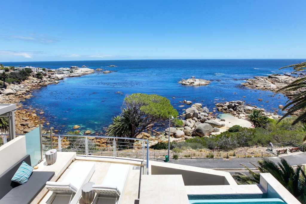 Photo 16 of Bali Bay accommodation in Camps Bay, Cape Town with 3 bedrooms and 3 bathrooms