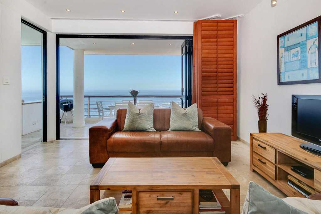 Photo 9 of Bali luxury C accommodation in Camps Bay, Cape Town with 3 bedrooms and 3 bathrooms